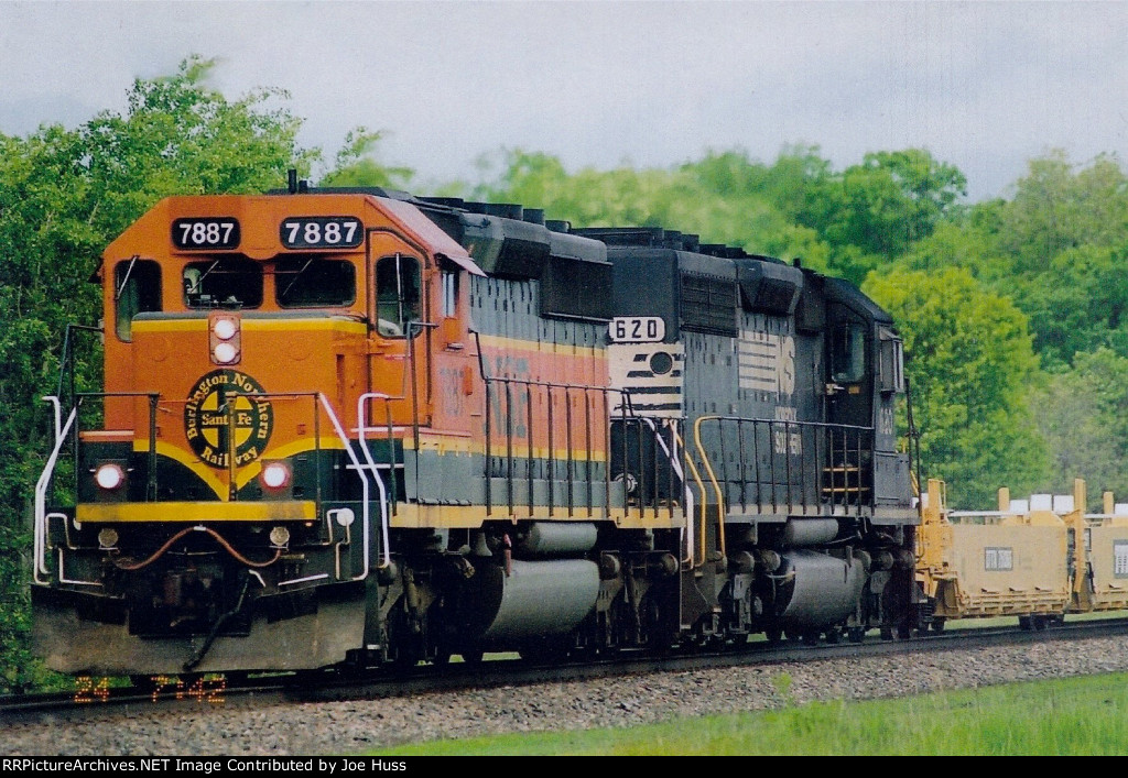 BNSF 7887 East